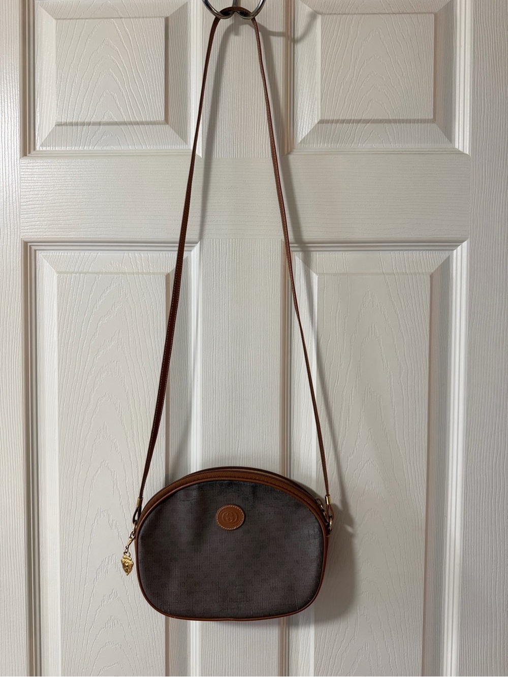 Vintage Gucci crossbody